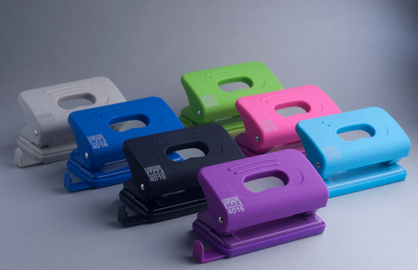 Діркопробивач пластиковий RUBBER TOUCH(до 10арк.), сірий, Сірий
